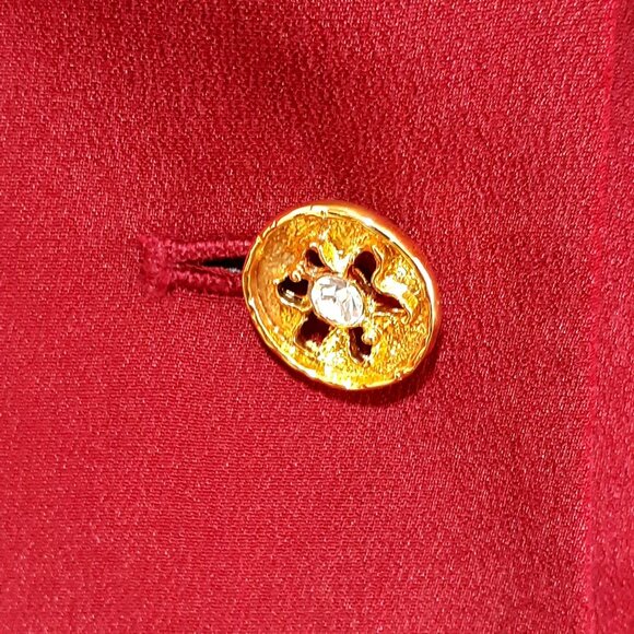 Merlot Red Two-Piece Women 22W Suit Set with Laser Cut Blazer & High-Waisted Ski - Picture 3 of 9